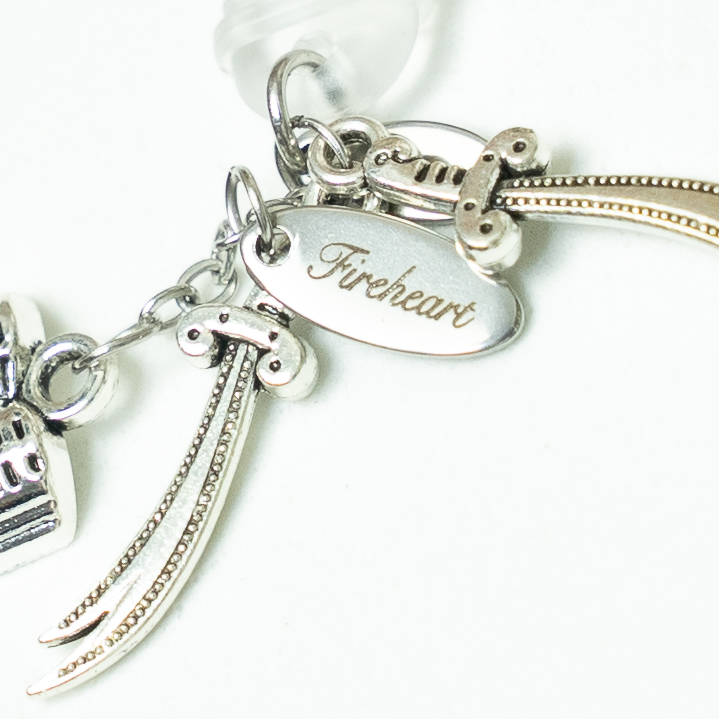 Throne of glass Dustcharm with blades charm and Fireheart engraved tag